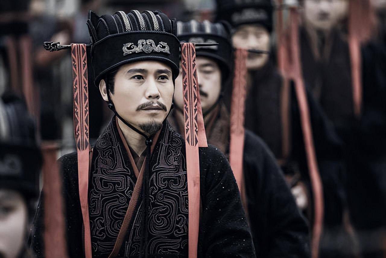 丞相王绾的意见,其实代表了秦国朝堂大多数大臣的意见.