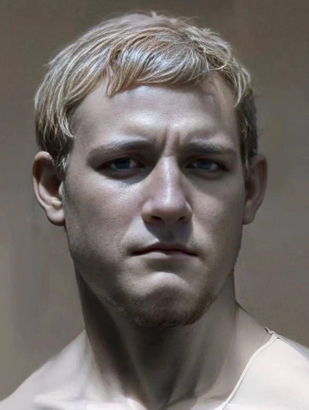 阿格里巴,那时候觉得他特别像后街男孩的其中一位.反而不好把握.