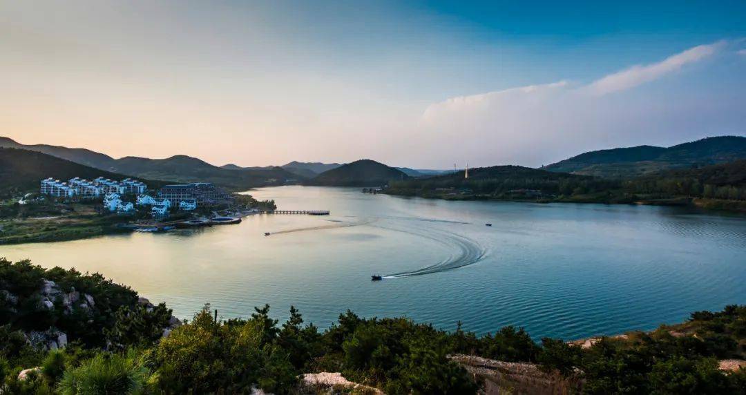 夏日惊喜|松月湖微度假烧烤露营地_唯美_五莲_田园