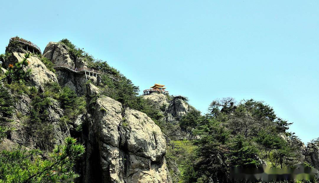 徒步攀登洛阳老君山,游走在"十里画屏"之中_伏牛山_游客_风景区