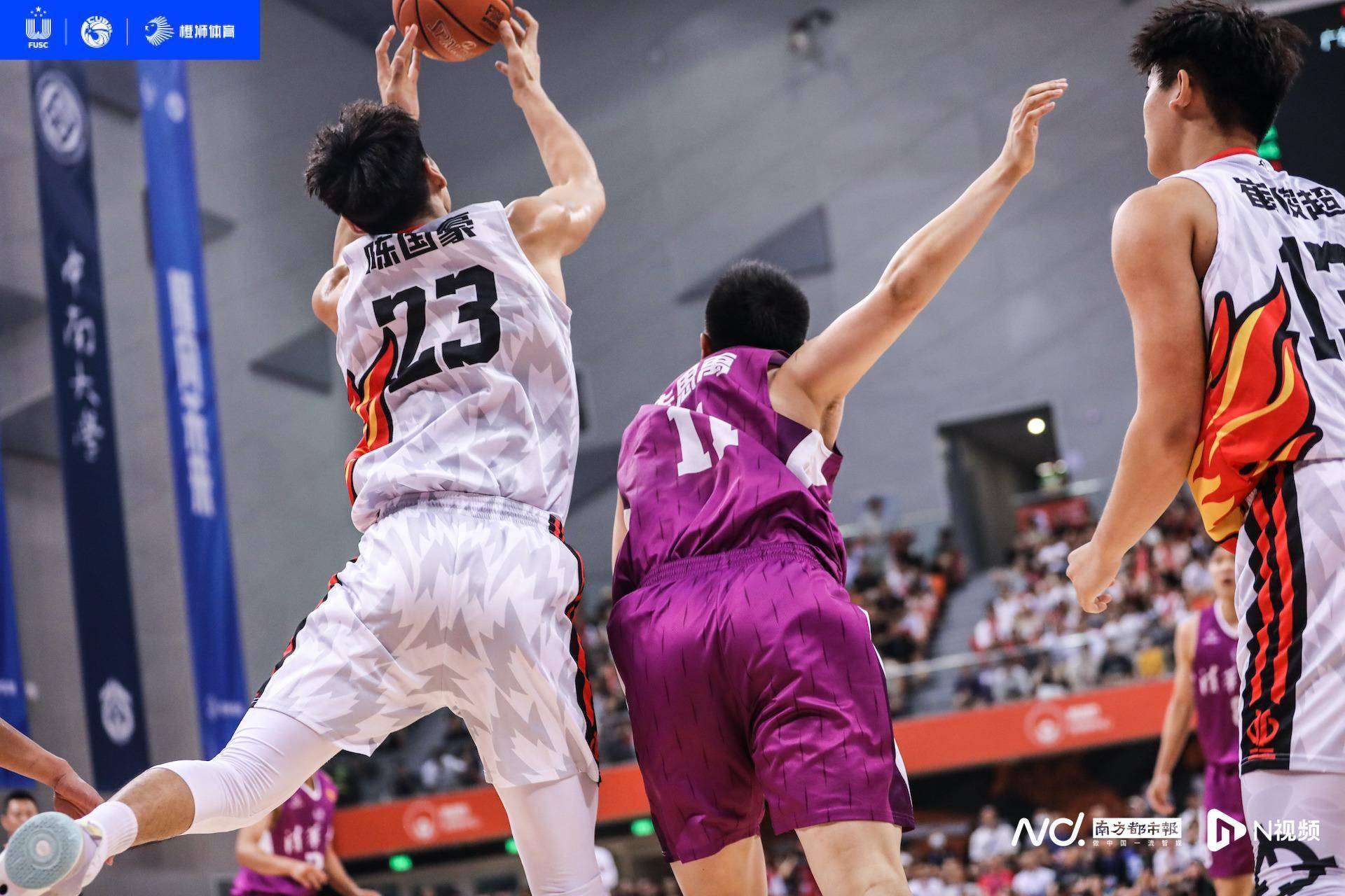 广工战胜清华获第25届cubal全国总冠军_大学生篮球_总决赛_赛场