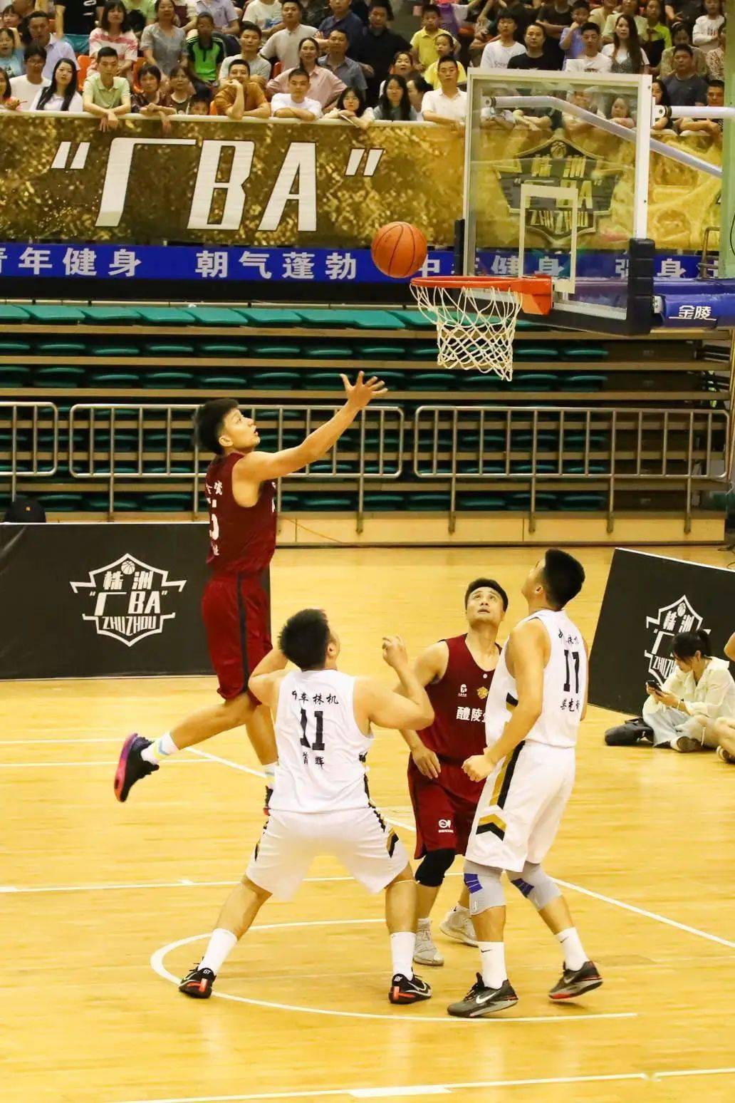 株洲"厂ba"火热进行中| 株洲八中师生现场为梦航明