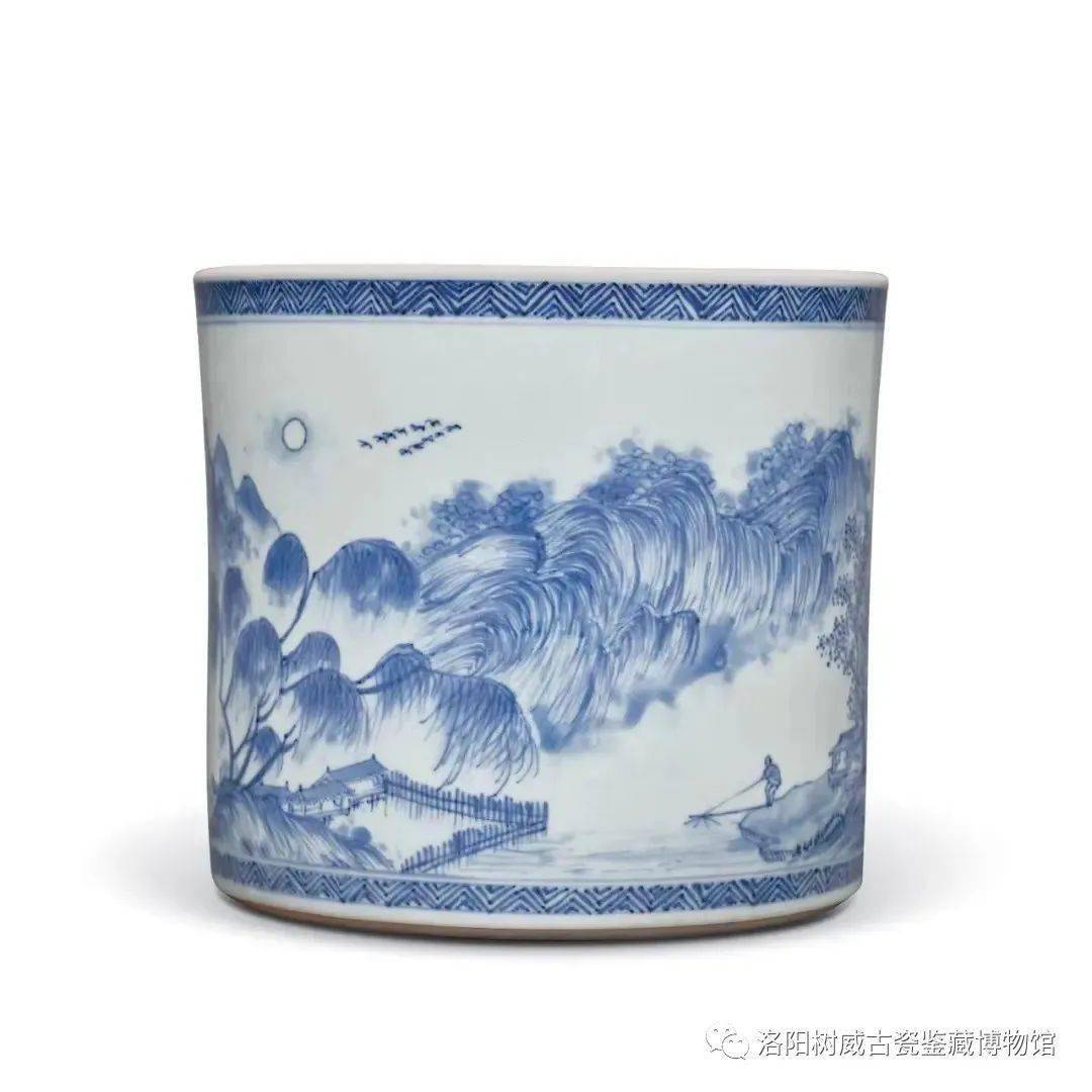 清康熙青花披麻皴风景纹笔筒