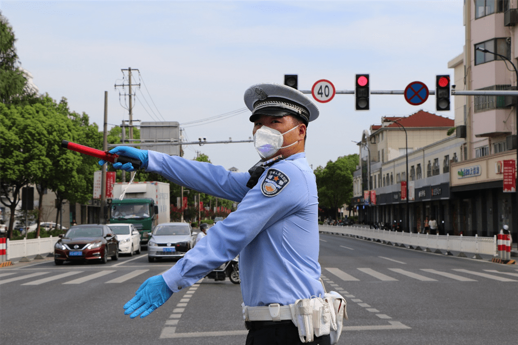 交警的服装 辅警图片