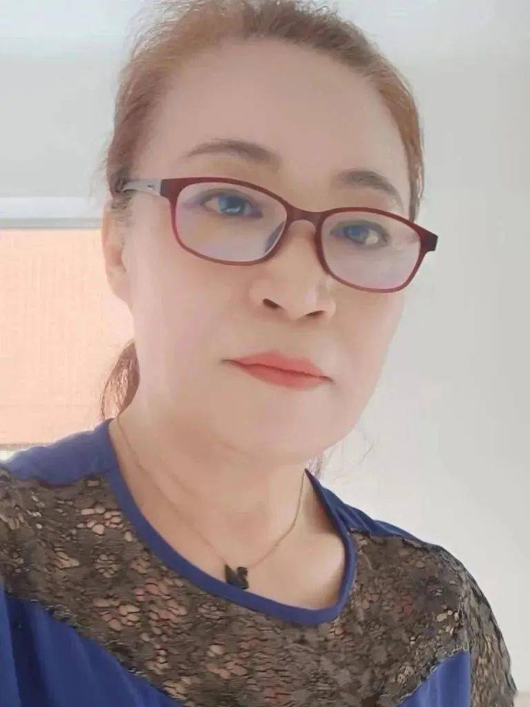 汕頭市碧華實驗學校高復班教師風采_汕頭復讀學校_碧華實驗學校高復班名師介紹