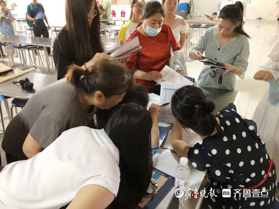 与高校老师面对面!2023山东高招会走进宁津一中_考生_交流_家长