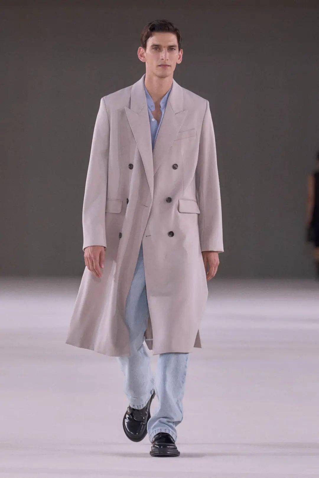 对话alexandre mattiussi:巴黎式极简主义 | 专访_系列_的设计_色彩