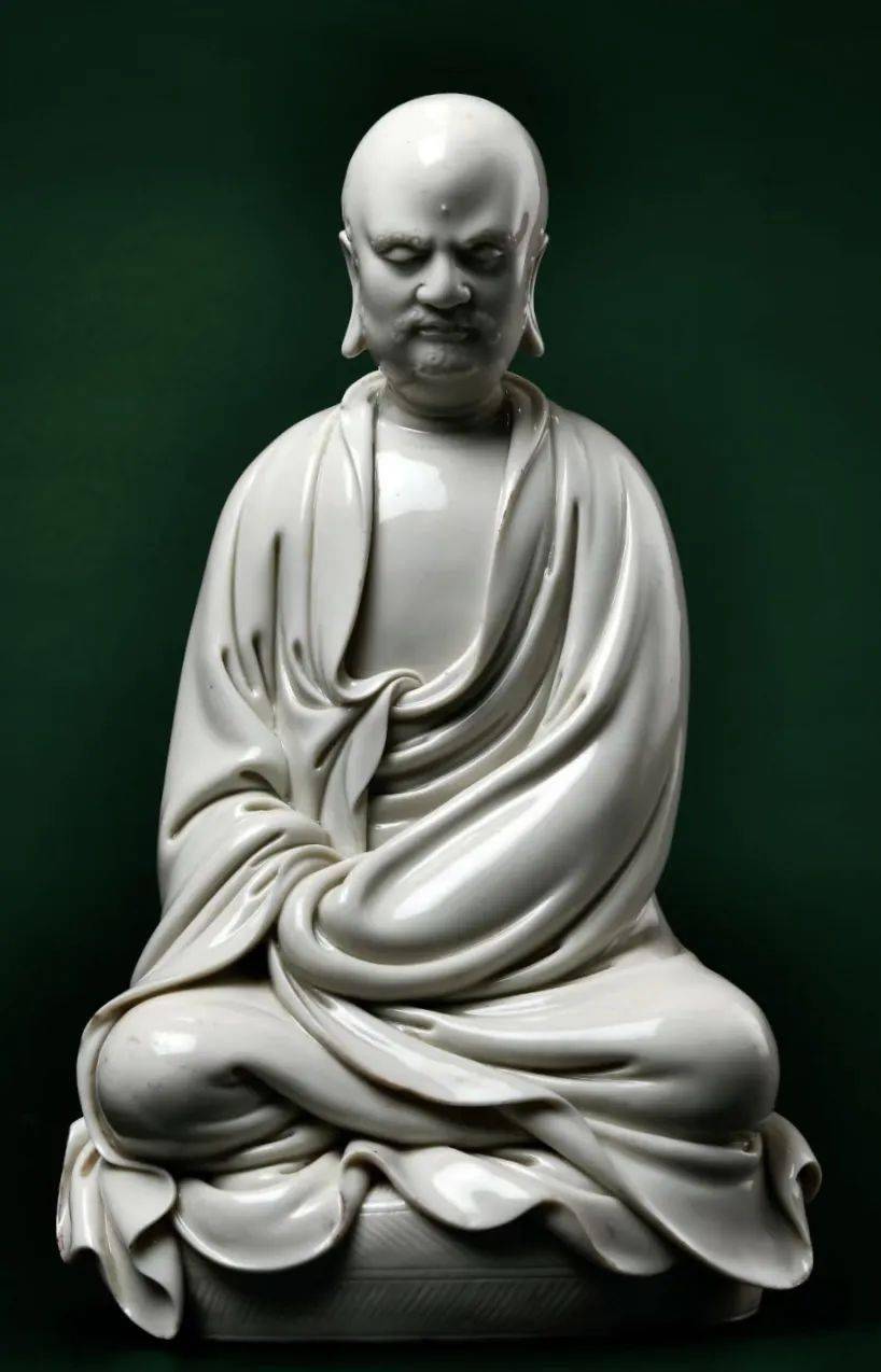 2022激安通販 仏教美術 中国美術 达摩坐像 年代不明 陶磁 置物 ...