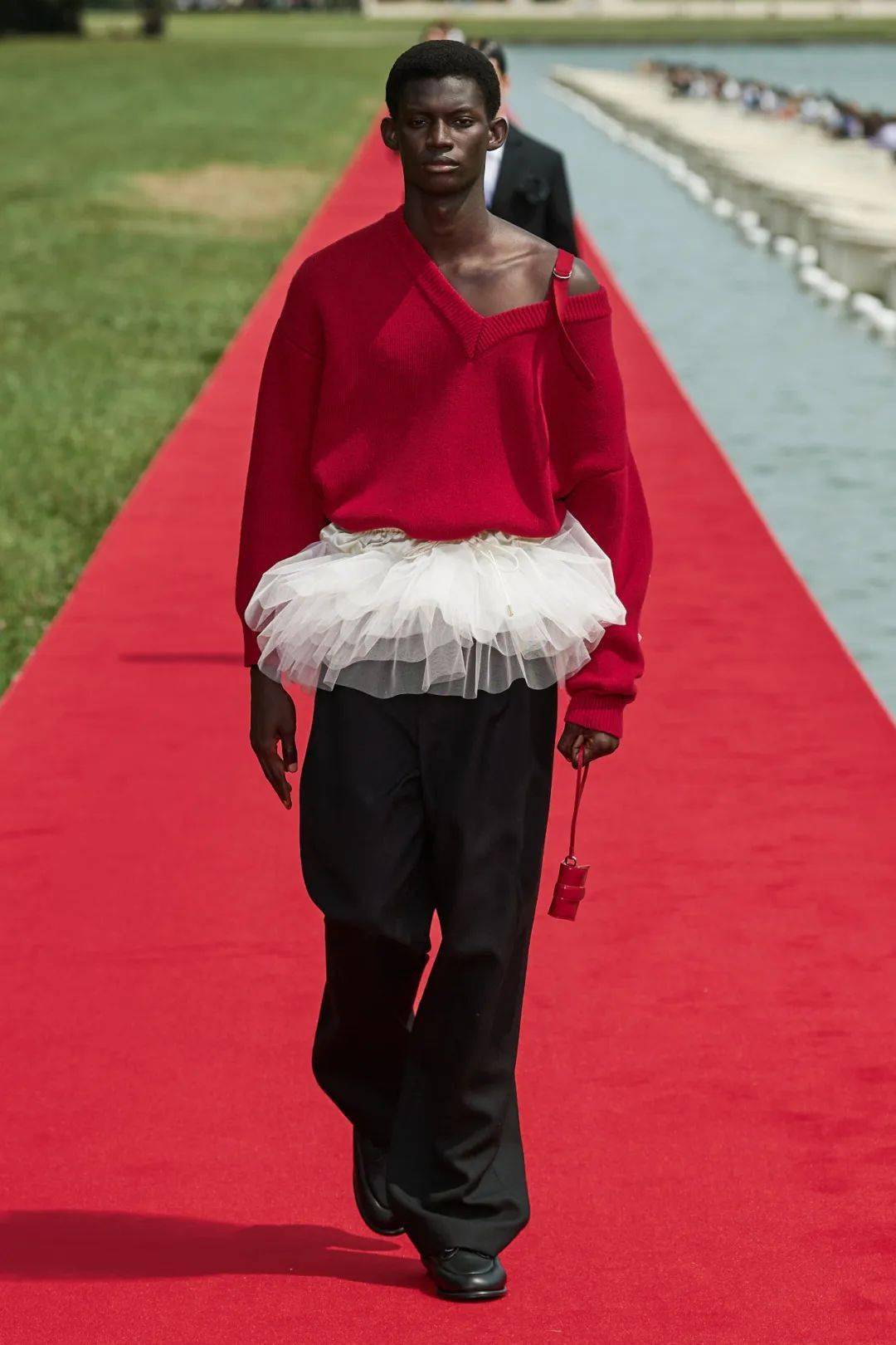 秀场| jacquemus 2023秋季成衣时装秀