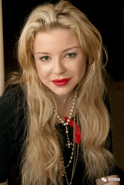 美国顶级富豪千金30岁离奇死亡!