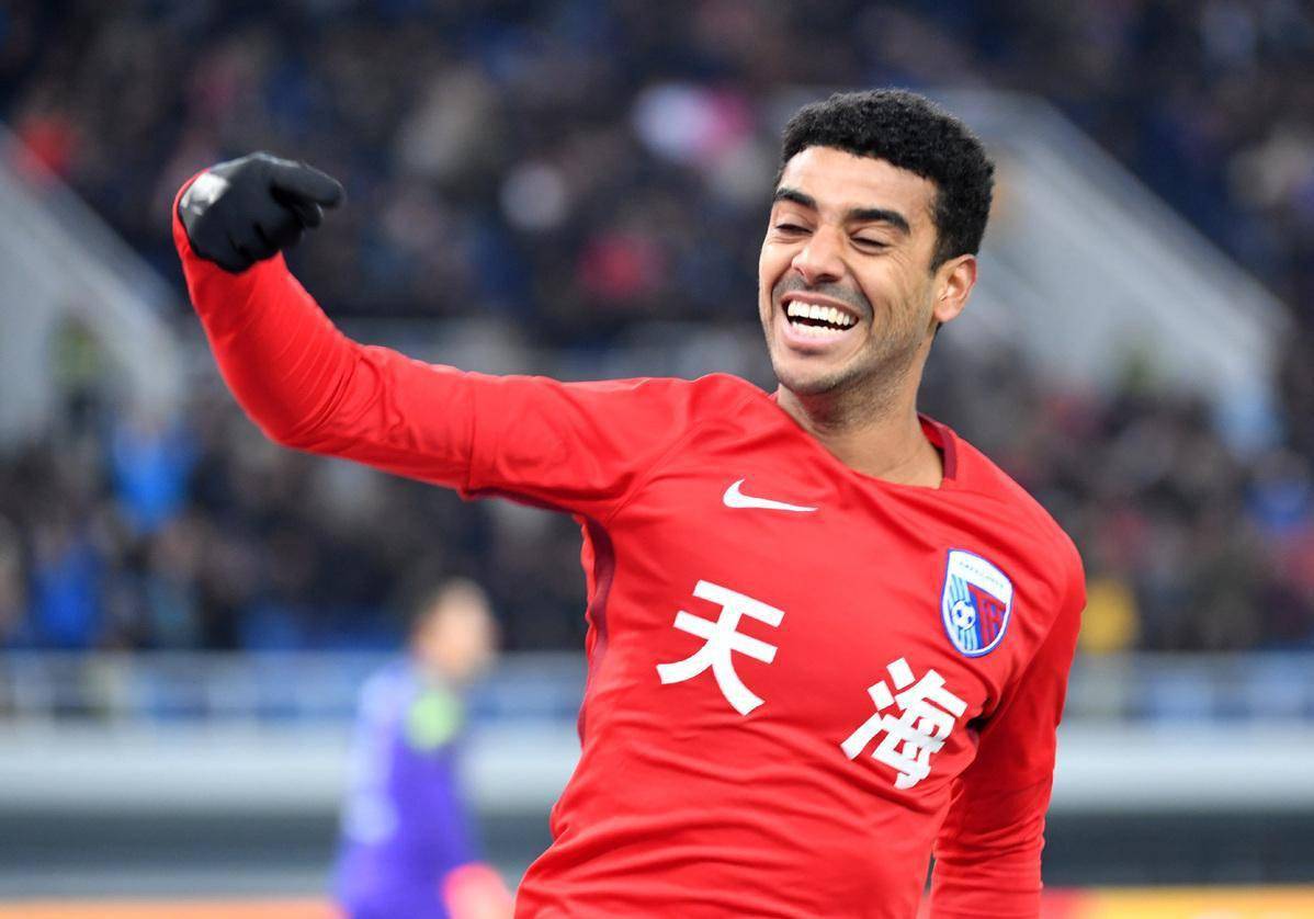 又1归化国脚有望重返中超:在巴西坐冷板凳,考虑回中国_阿兰_弗鲁米嫩
