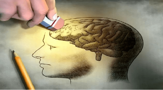 记忆的橡皮擦/阿尔兹海默症的早期发现和预防_患者_老年人_风险