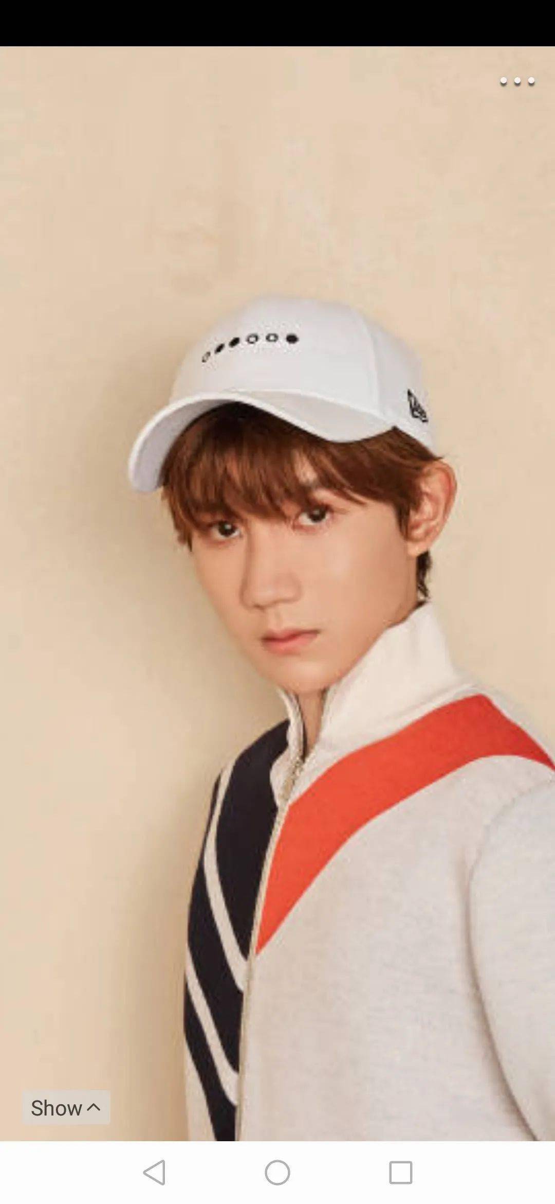 王源自己设计了一款帽子,帽子的图案很特别,和他的执念有关_东西_职业