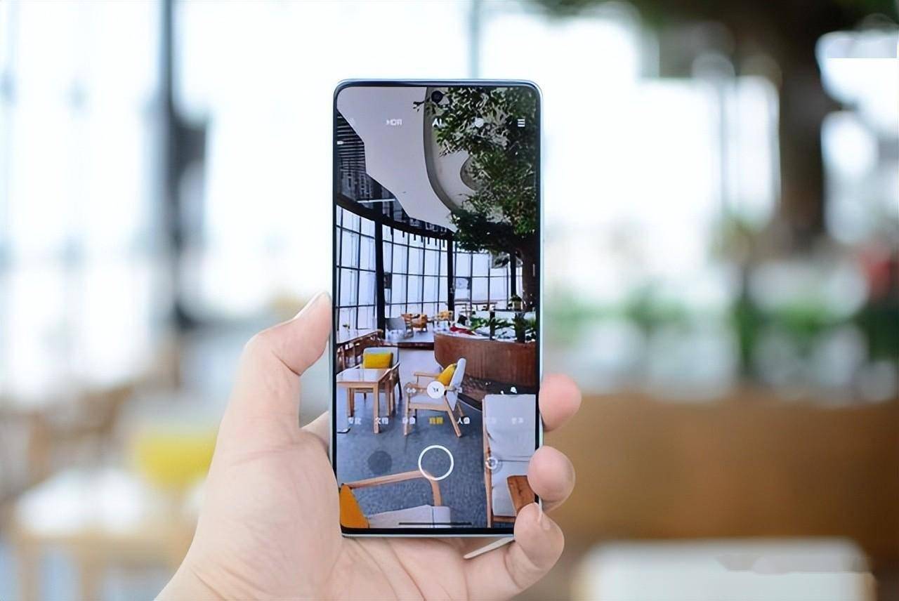 这就是红米note12 tubro,想必大家都听说吧,参数配置十分给力,搭载第