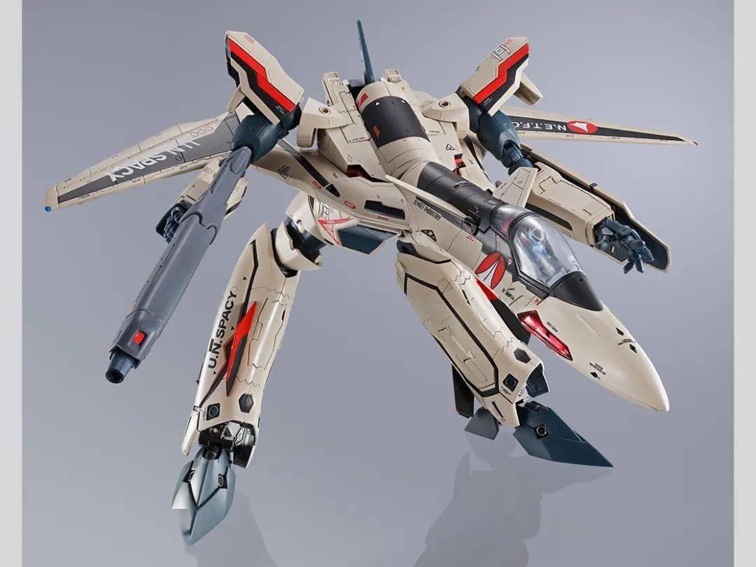 新品预定~ 万代 dx 超合金 超时空要塞 yf-19 神剑 excalibur_时间