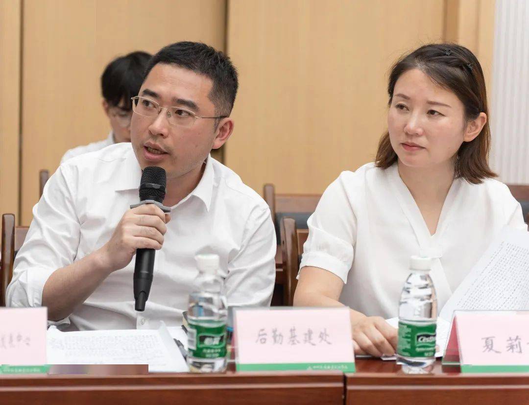 表示衷心的感谢,他强调:学院理事会的成立,是推进现代大学制度建设
