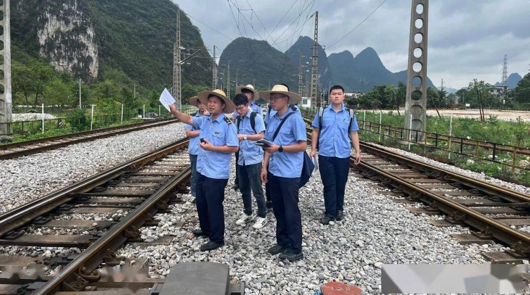 当一条铁路有新变化,火车司机要做哪些准备?_德保_作业_南宁