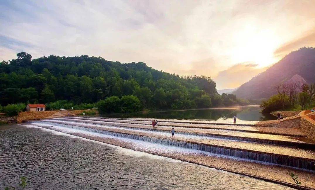 绍兴市新昌县042乡道与043乡道交叉口西100米七星街道天烛湖tips:位于