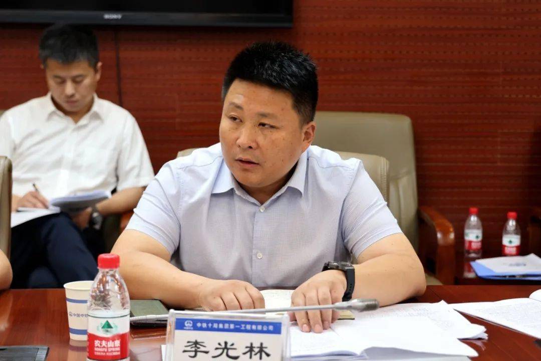 集团公司副总经理徐为民一行到一公司开展经营体系建设专题调研_工作