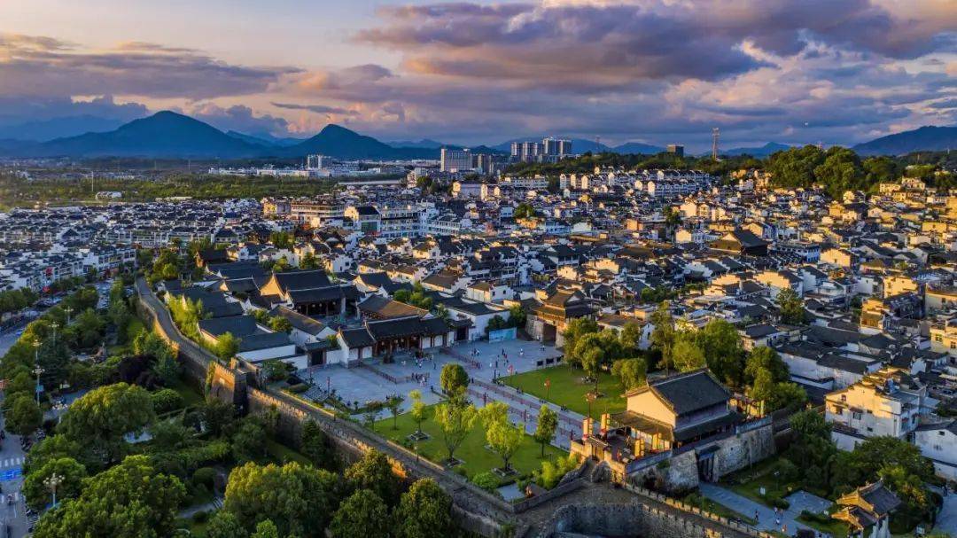 歙县:岁月留痕 古城新生_保护_徽州_历史