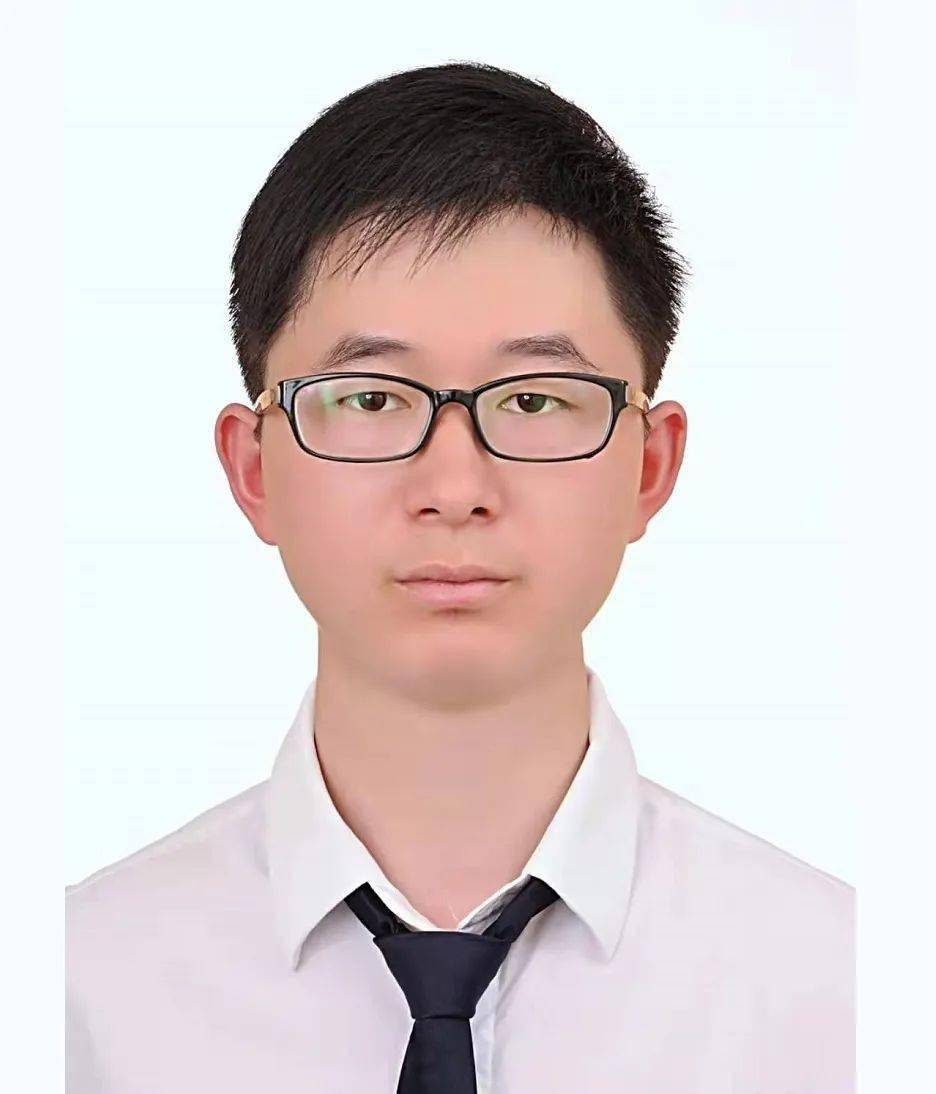 复旦大学附属中山医院谭黎杰,沈亚星等:一例年轻男性的进展期食管肿瘤