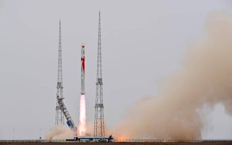 朱雀二号发射成功，中国商业航天的重大进步