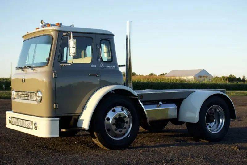 改装修复万国北极星co1800平头卡车 帅气的"老爷爷"车型_搜狐汽车