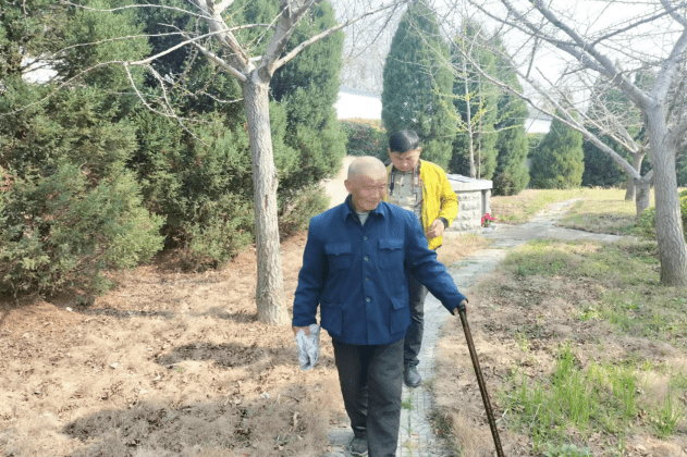 向溫:抗美援朝老兵赤心向黨 捐款捐物傾盡所有(咸寧市)見義勇為蔣德新