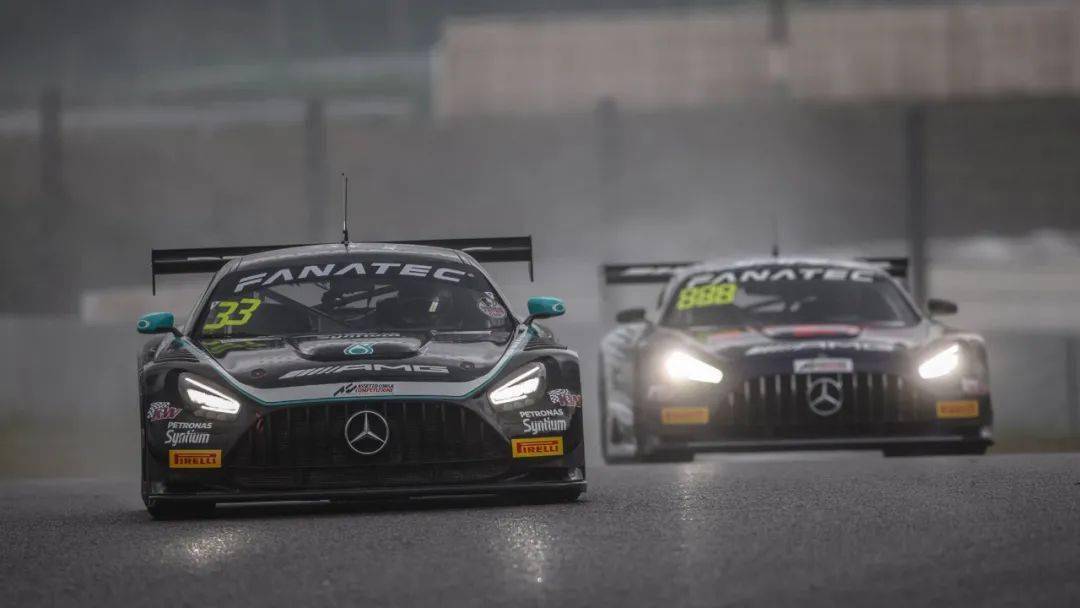 豪门劲旅铃鹿争霸 gtwc亚洲杯再迎交锋_赛道_赛事_国际赛车场