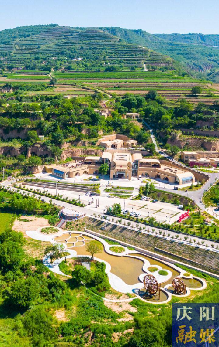 甘肃庆阳西峰区毛寺村:盛夏时节的田园风光_显胜乡_乡村旅游_群众