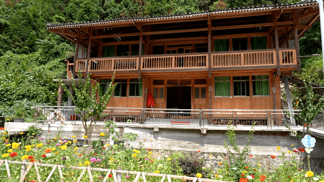 和美城乡 四大行动 | 榕江县乐里镇高岗村:全面推进环境整治工作建设