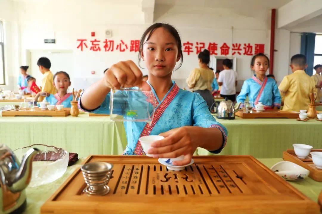 作为茶艺师的要求有哪些_一名茶艺师应具备哪些素质_茶艺师需要具备的素质和能力