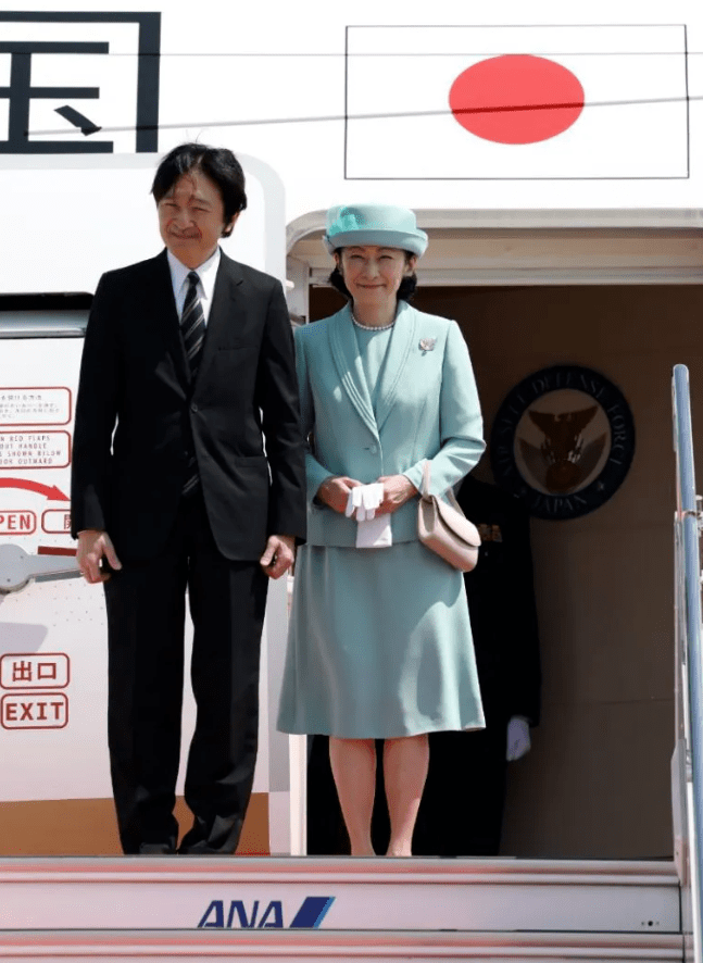 佳子公主将赴纽约与姐姐真子相聚!