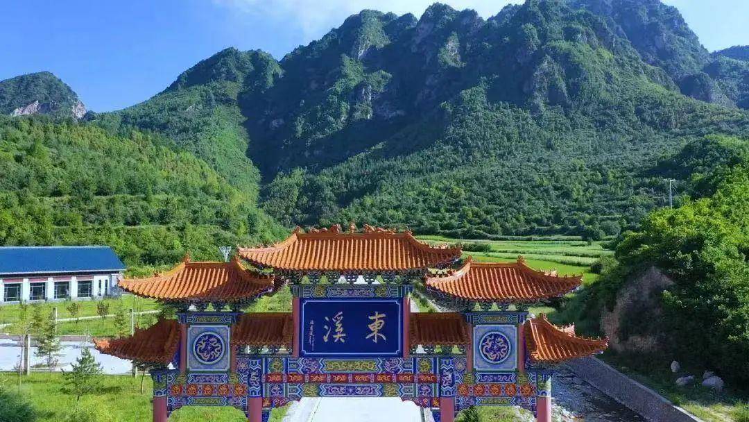 遮阳山国家aaaa级旅游风景区隆重开幕炙热的阳光无法阻挡他们的激情