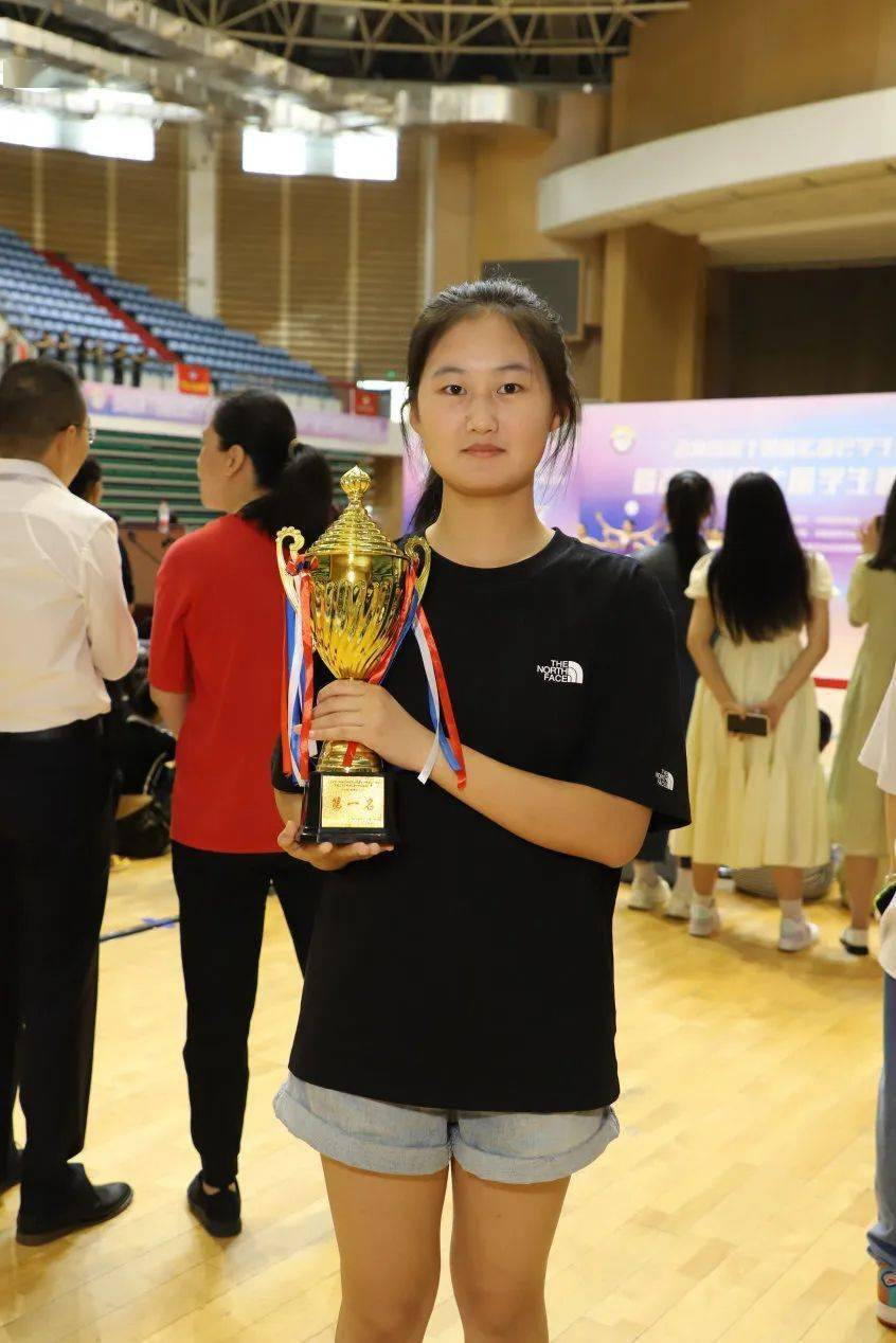 安阳市龙安高级中学龙悦操舞社团荣获佳绩_教育_培训_服务
