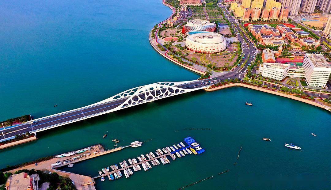 《山东行》青岛网红桥~珊瑚贝壳桥