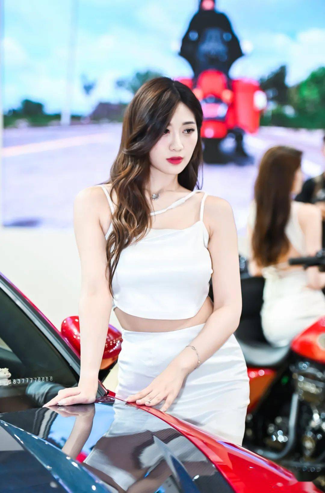 靓丽青春|模特小姐姐展示独特魅力_搜狐汽车_搜狐网