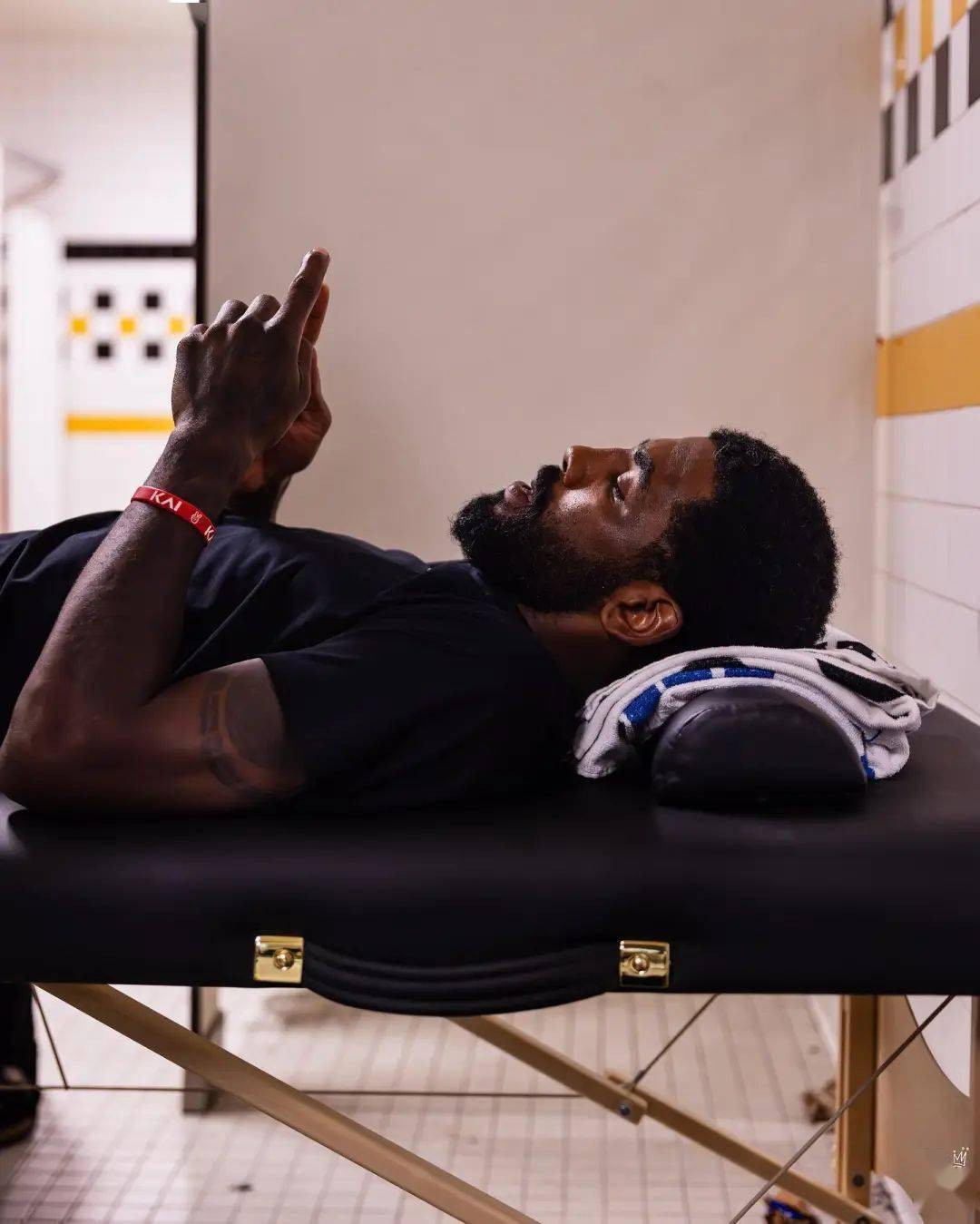 via:bellikemike/kickspottingcreativenlb5/kickspointklaythompson