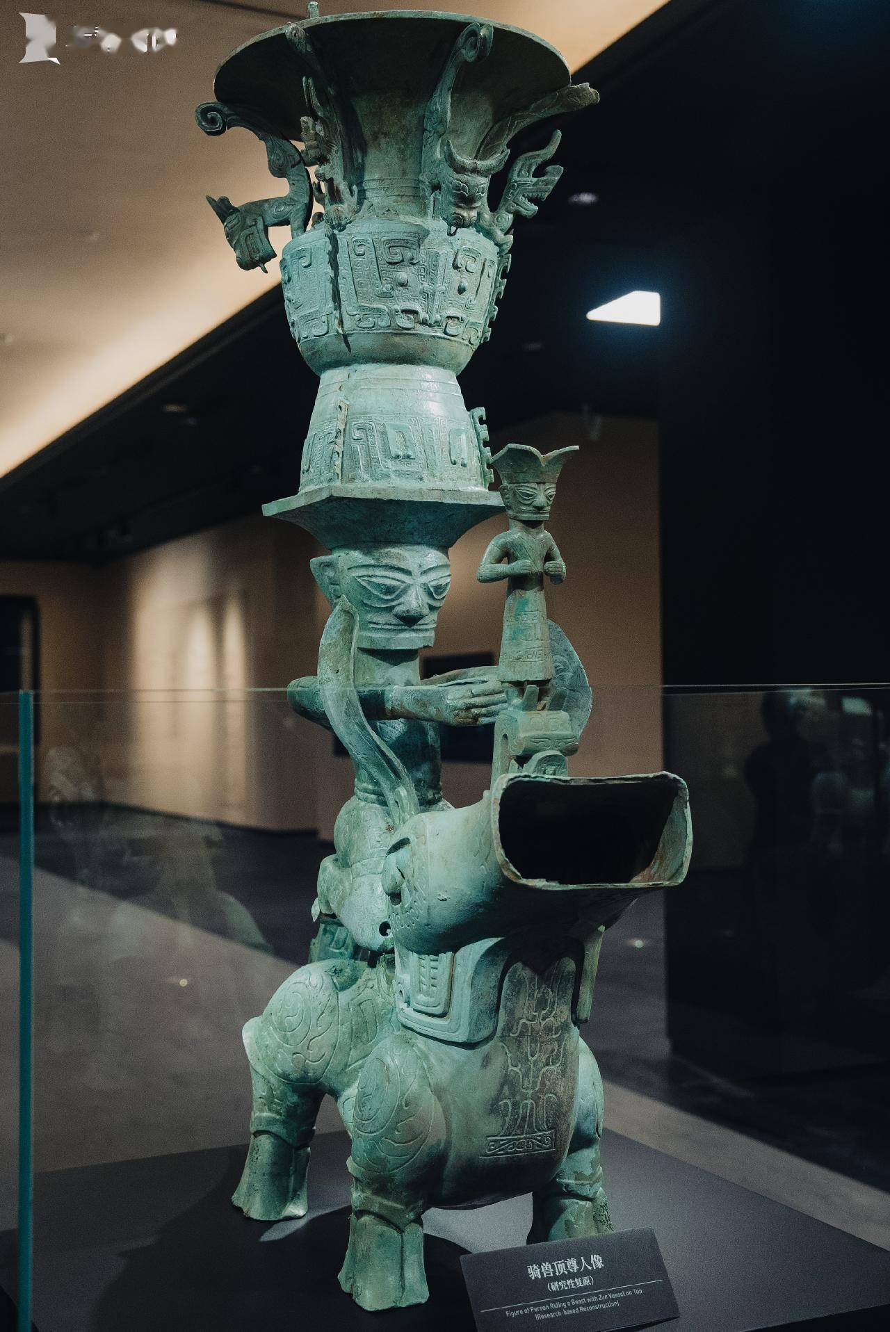 三星堆博物馆新馆惊艳亮相 "飞阅"新馆_青铜器_文物_人像