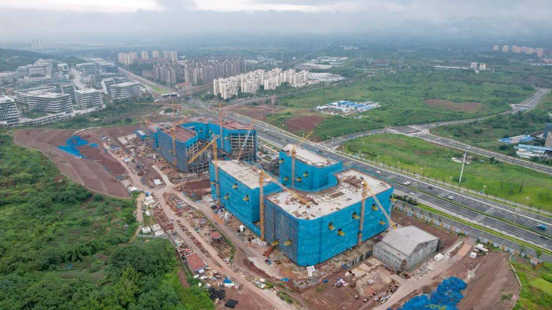 奋进三季度 | 科学谷数智科创园二期一号地块封顶!_重庆_创新中心_项