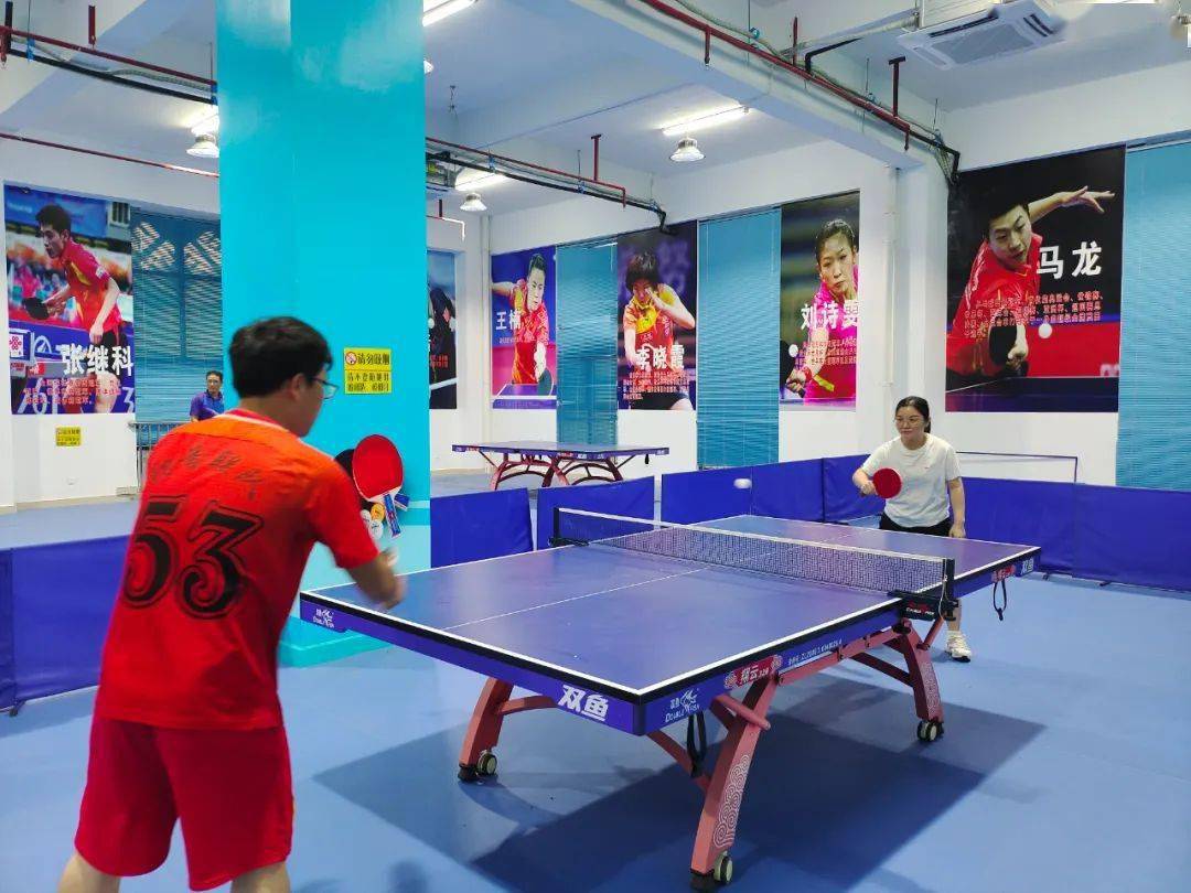 陵水县总工会乒乓球兴趣爱好班正式开班_训练_进行_交流