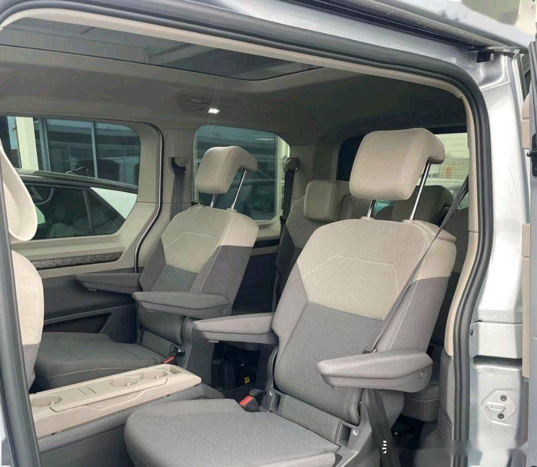 俗称大众牌"奥德赛",海外实拍迈特威t7,网友:抓紧时间国产_搜狐汽车