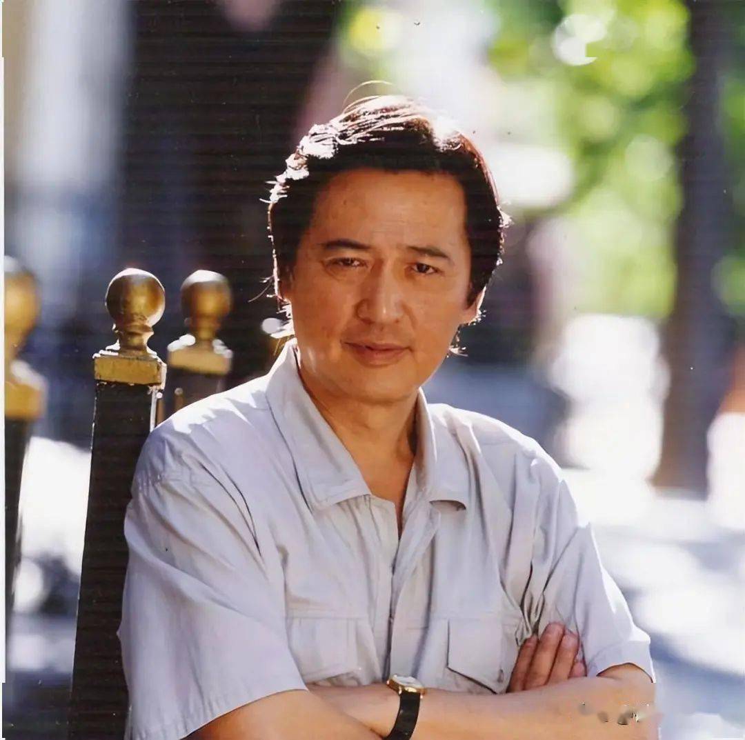 中国金口哨李友清曾在回忆两人相处的时候,用"善解,知音"来形容他,并