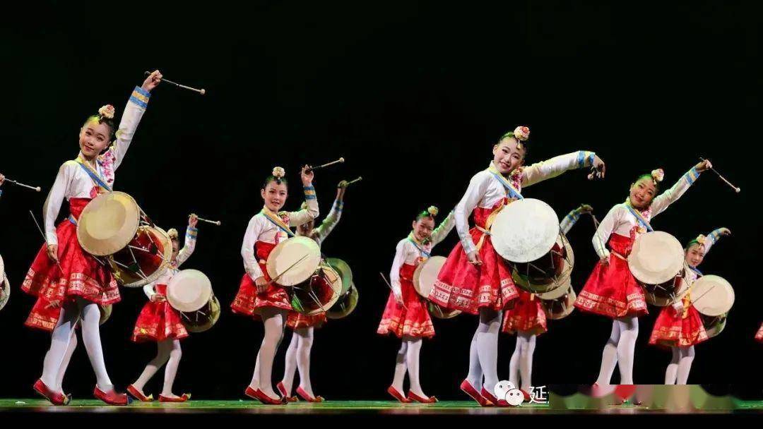 延边舞蹈家协会推荐的我州两部少儿舞蹈作品均荣获第十二届"小荷风采"