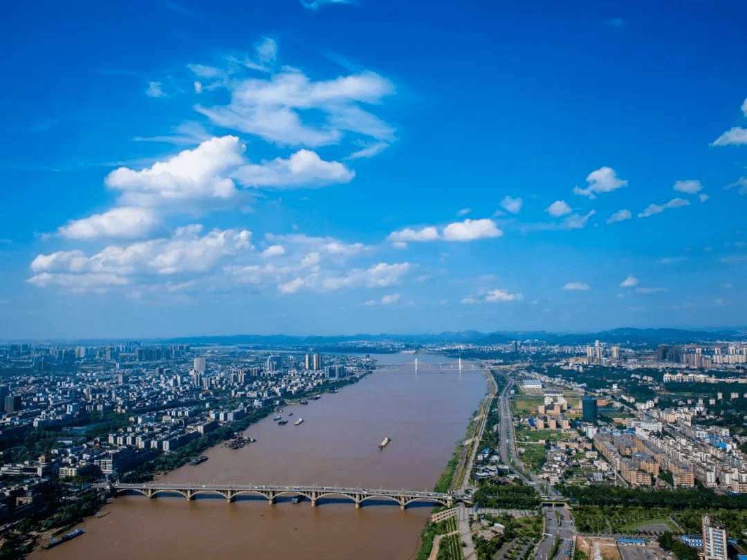 中国最美公路 | 湘潭湘江一桥:"千里湘江第一桥",架起一座城市的腾飞