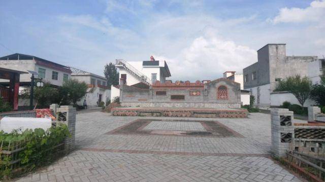 唐河县大河屯镇李湾村:产业赋能乡村振兴走出"好路子"_南澳_企业_经济