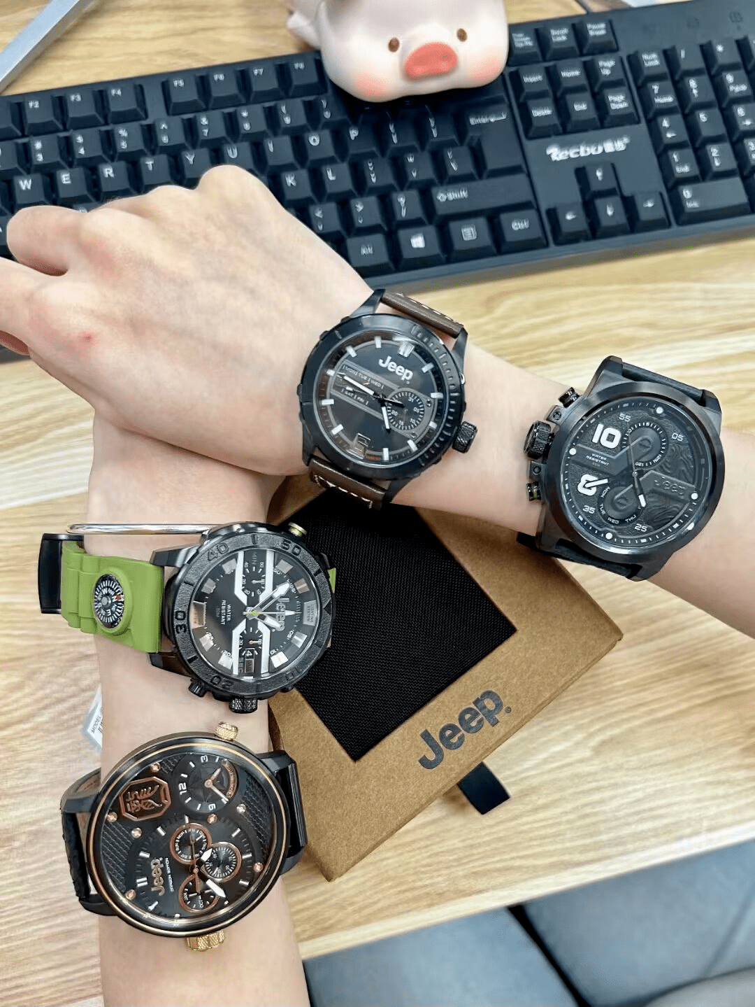 这块表真的不用上万!_jeep_表带_手表
