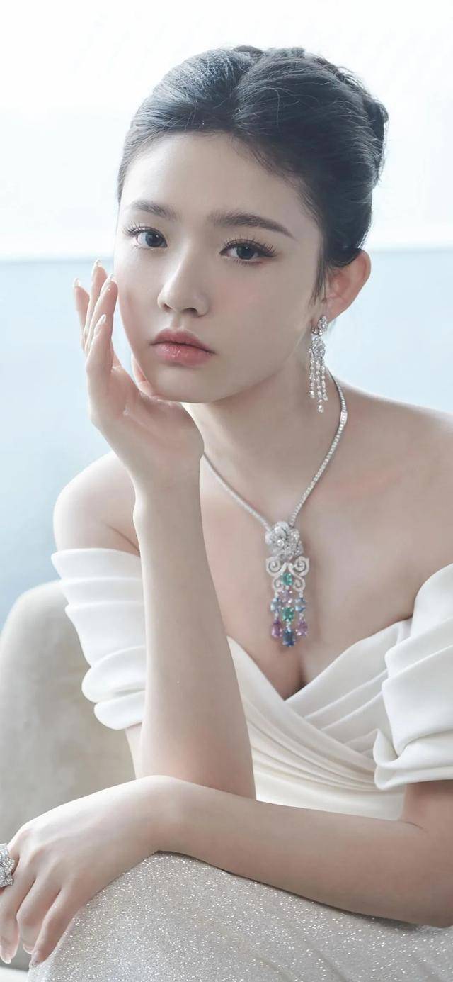 林允写真