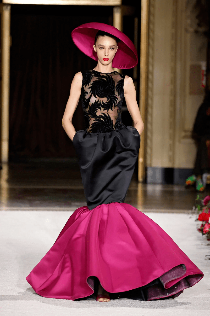 以绸缎裙浮动夏末最后一丝涟漪_丝绸_中国_设计的