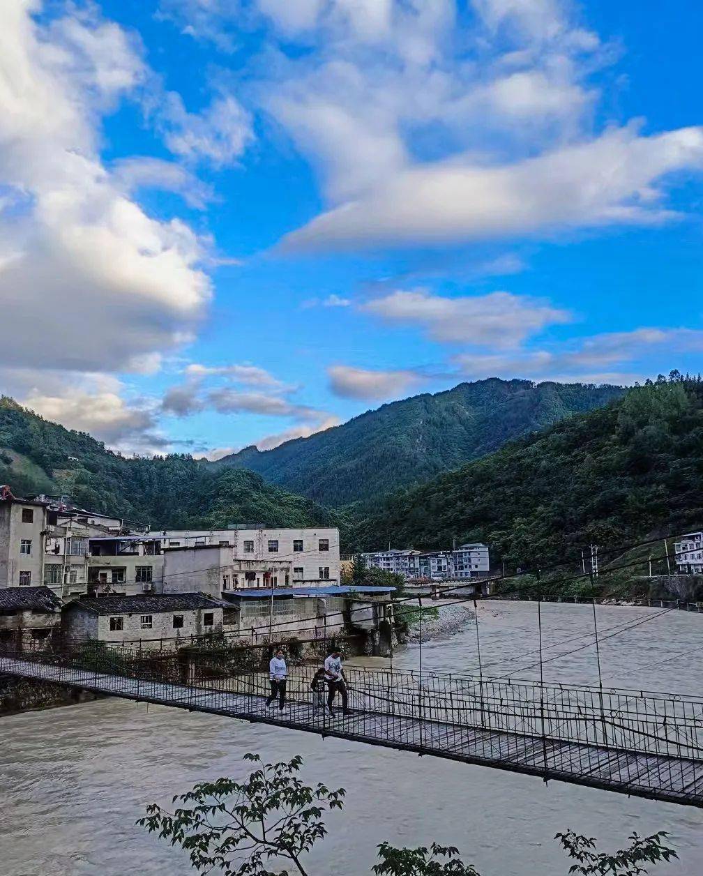 8月1日,五公司组织召开8月份安全质量环保工作视频会